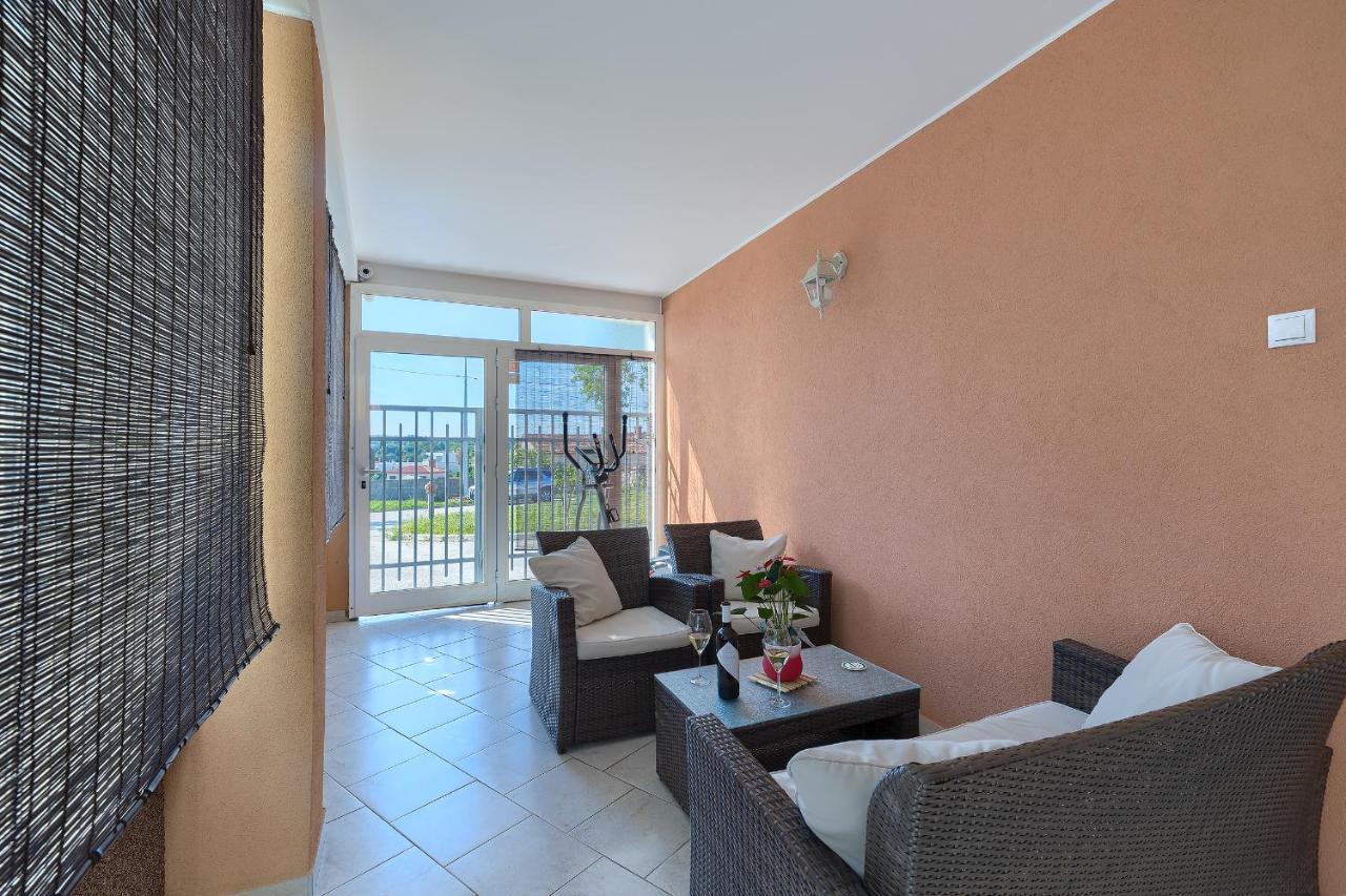 Studio Apartman Luka Pomer Luaran gambar